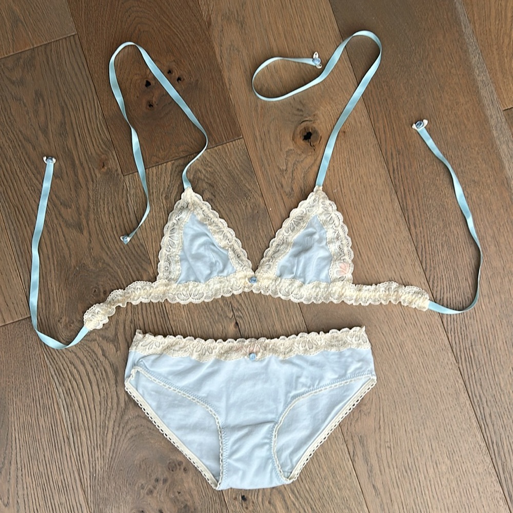 2sets - Soft cotton triangle bra and panty - Picture 2 of 15